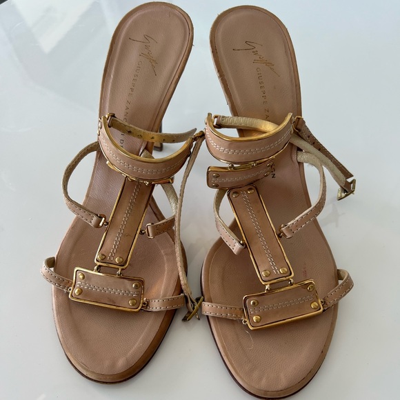 Giuseppe Zanotti heels - Picture 4 of 7